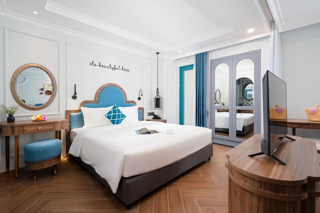 Pavillon Boutique Hotel & Apartment Nha Trang Buitenkant foto