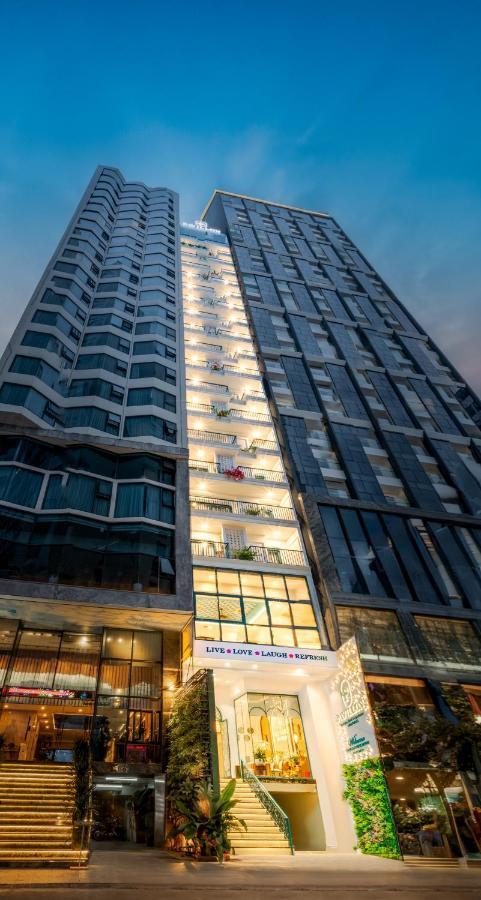 Pavillon Boutique Hotel & Apartment Nha Trang Buitenkant foto